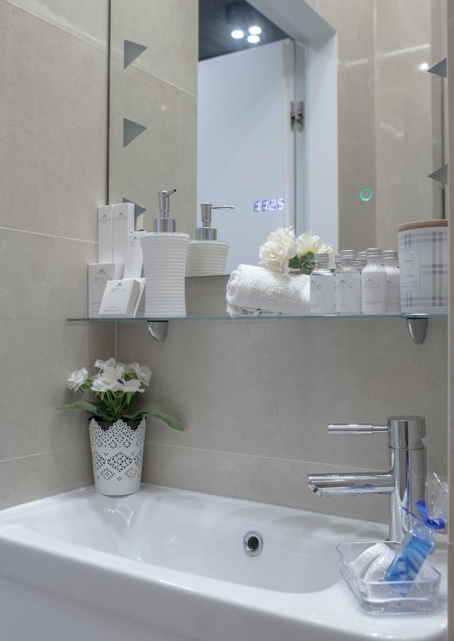 Wlr Apartments - Hoza III Warsaw Luaran gambar